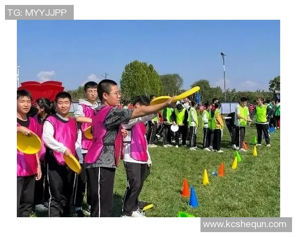 西安飞盘队的速度挑战与突破探索飞盘运动的魅力与激情 西安飞盘队的速度挑战与突破探索飞盘运动的魅力与激情