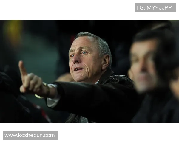 足球巨献:深入解析北京足球队的战术与技术创新之路 足球巨献:深入解析北京足球队的战术与技术创新之路