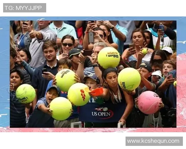 美国足球明星的璀璨瞬间与辉煌成就展现 美国足球明星的璀璨瞬间与辉煌成就展现